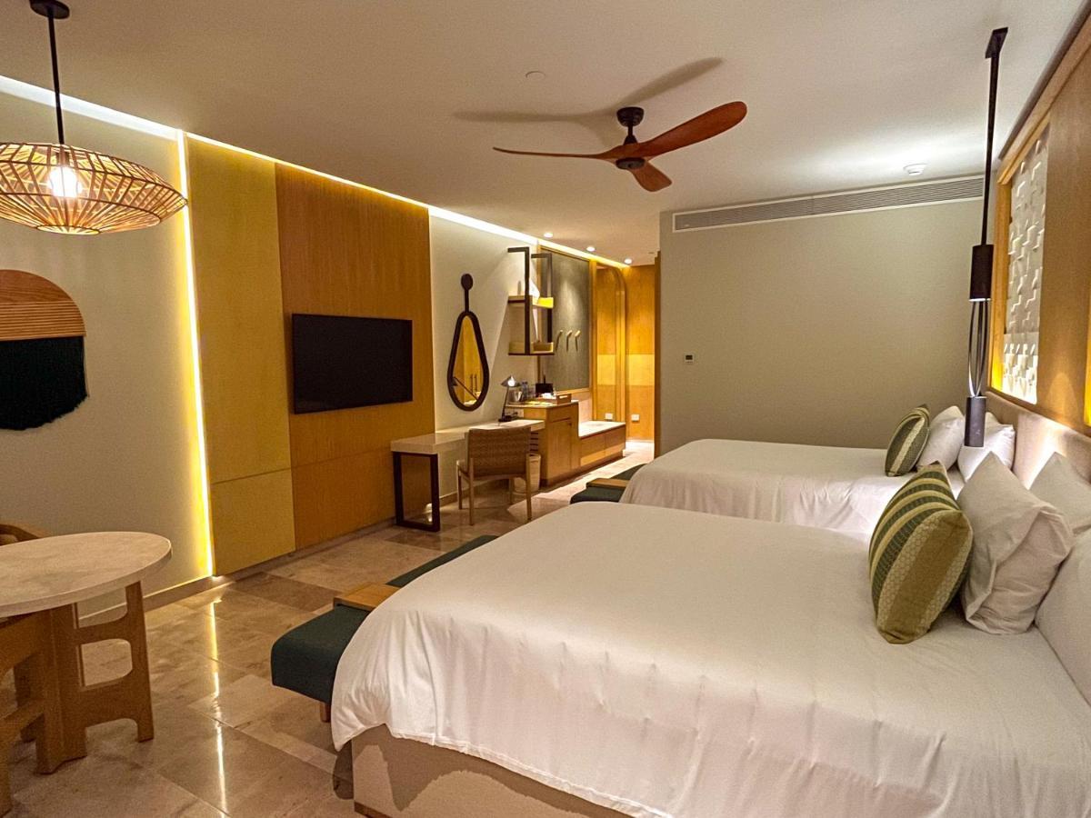 Haven Riviera Cancun (Adults Only) Alfredo V. Bonfil Dış mekan fotoğraf Deluxe Oceanfront Room