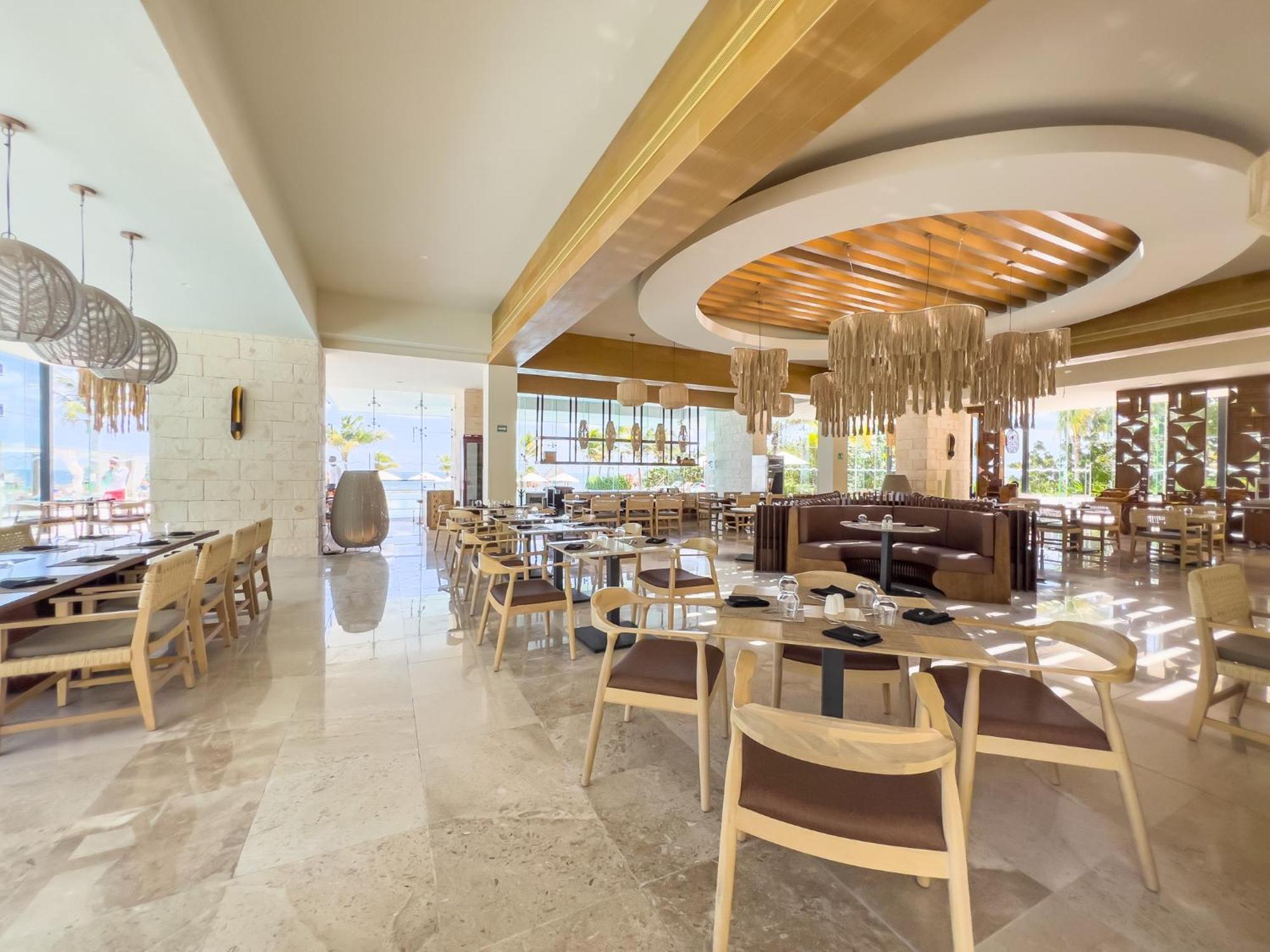 Haven Riviera Cancun (Adults Only) Alfredo V. Bonfil Dış mekan fotoğraf The restaurant