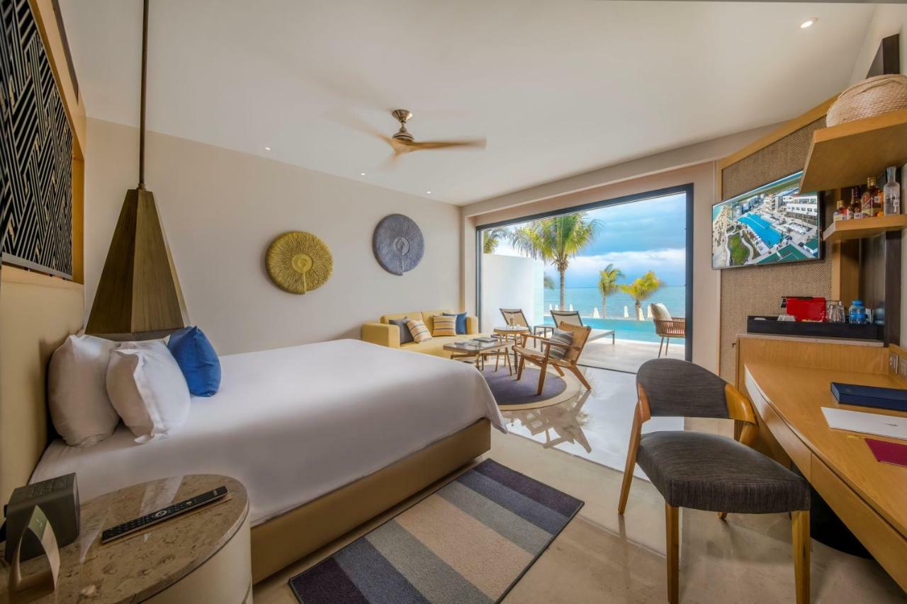 Haven Riviera Cancun (Adults Only) Alfredo V. Bonfil Dış mekan fotoğraf A room at the hotel